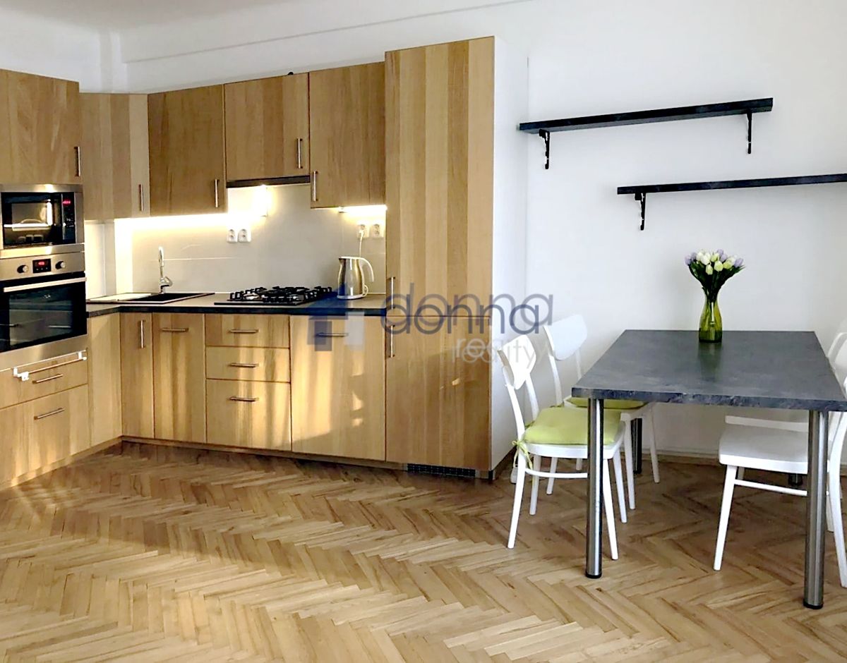 Pronájem bytu 2+kk 44 m²