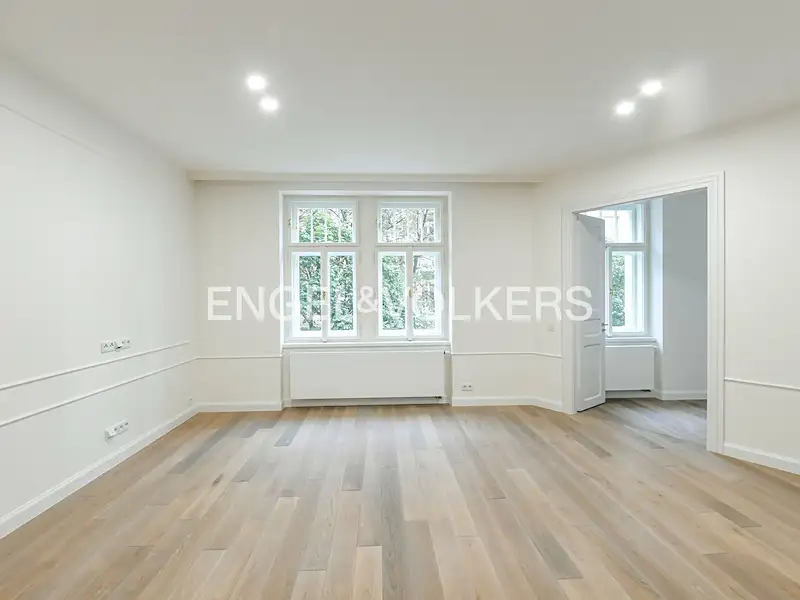 Pronájem bytu 4+kk 118 m², Praha – náhled fotky 3