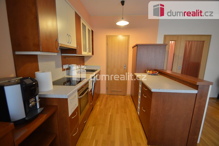 Pronájem bytu 2+kk 64 m²