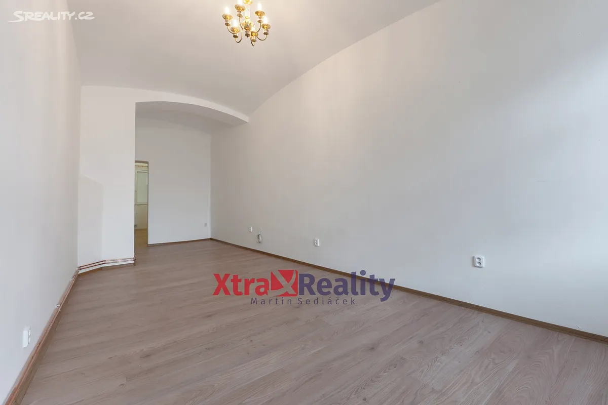 Prodej bytu 1+1 70 m² – pohled 4