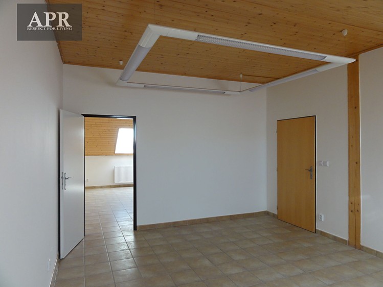 Pronájem komerčního prostoru, 44 m² (5 z 8)