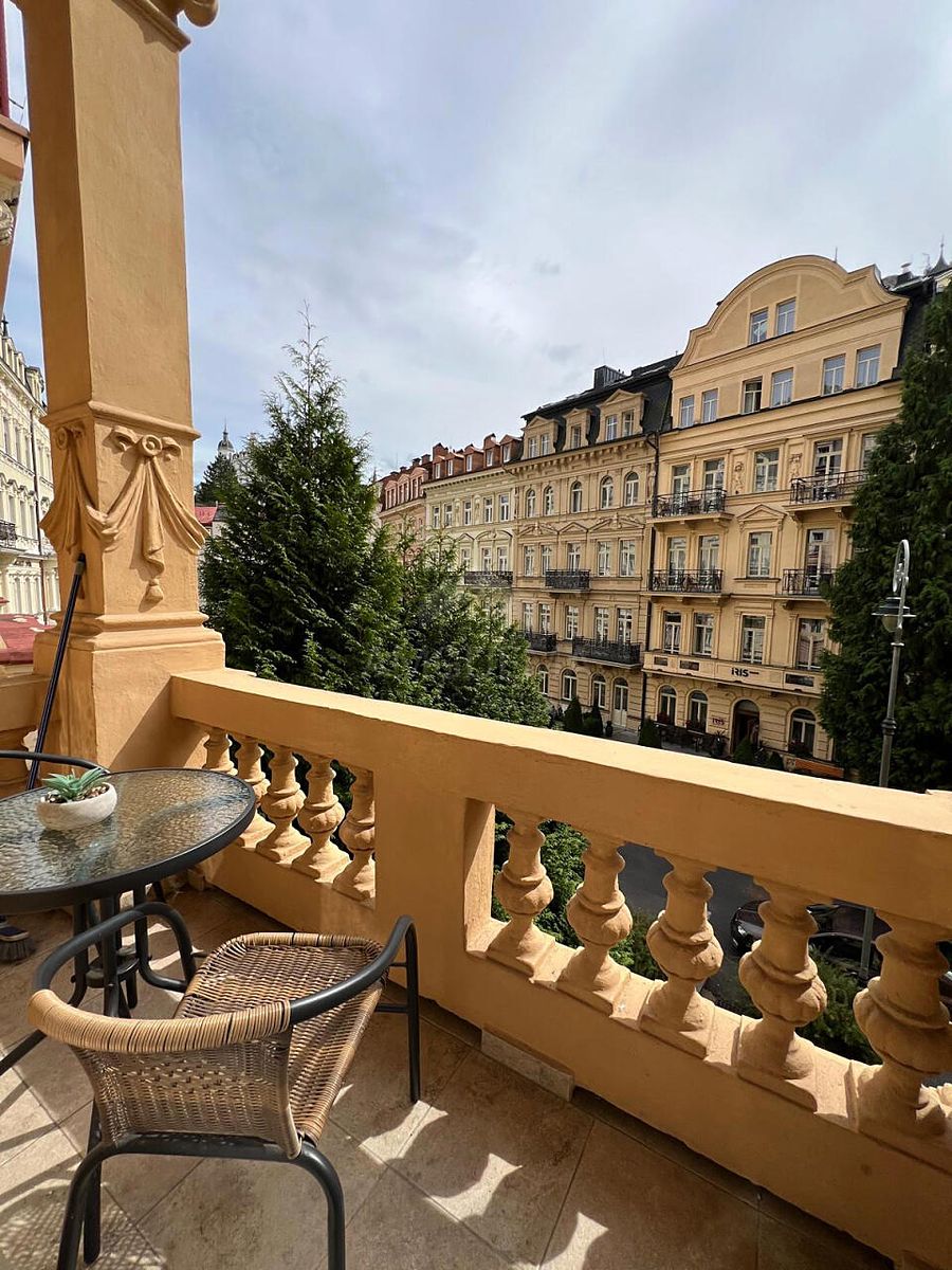 Pronájem bytu 3+kk 82 m²