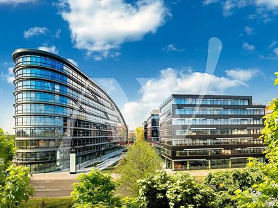 Pronájem kanceláře 1326 m²