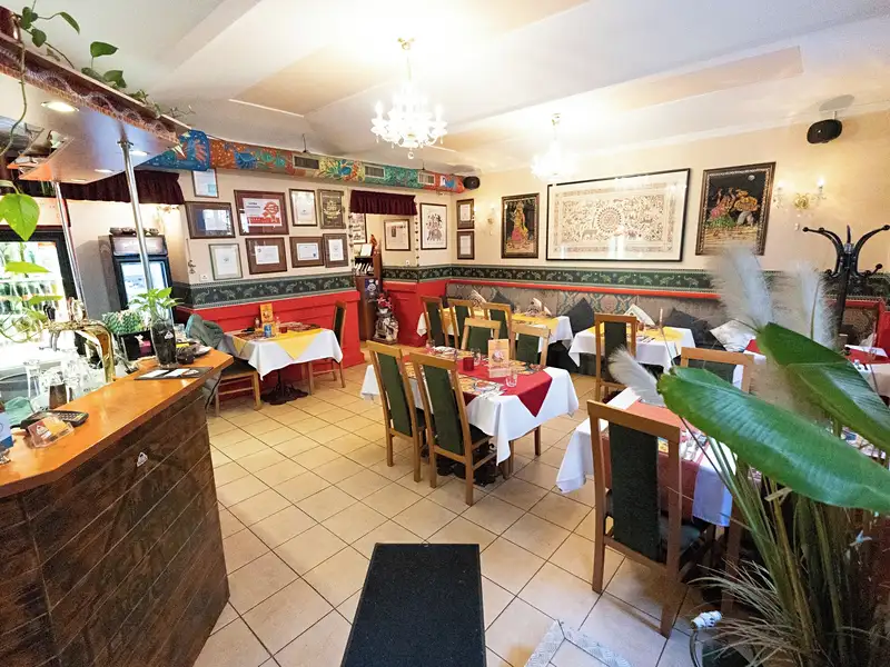 Prodej restaurace 233 m², Praha – náhled fotky 2