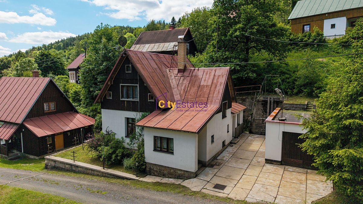 Prodej chalupy 145 m², pozemek 469 m² – fotografie 3