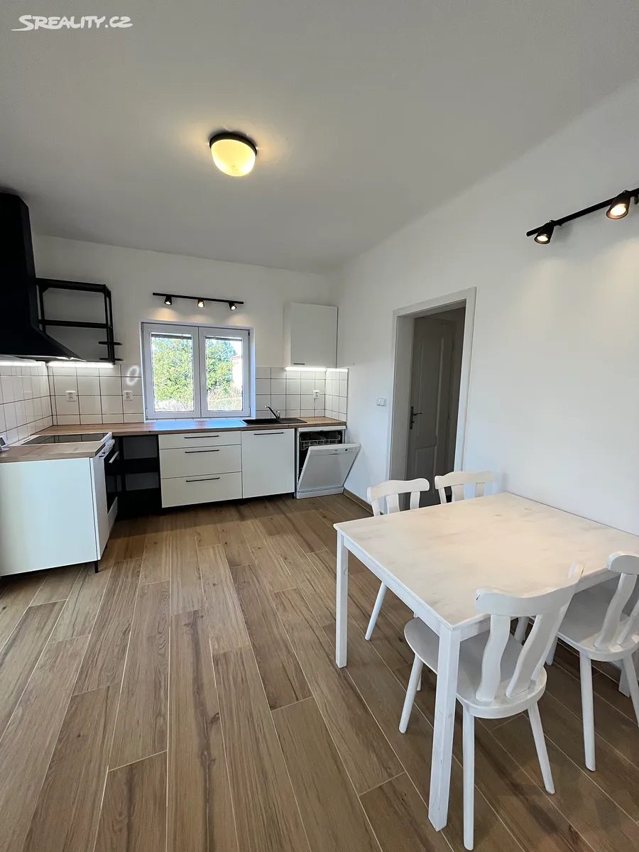 Pronájem bytu 2+1 70 m², Liberec