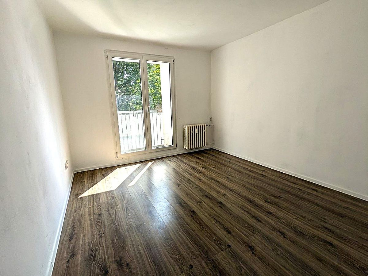 Pronájem bytu 1+1 35 m² – fotografie 5