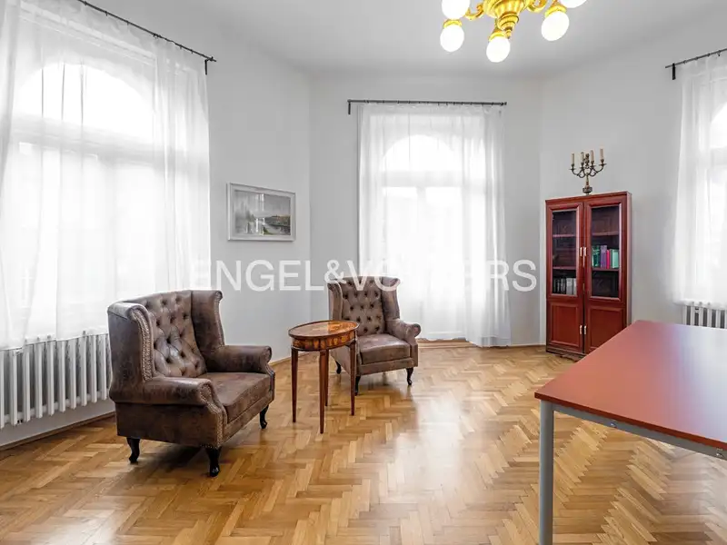 Prodej bytu 3+1 104 m², Praha – náhled fotky 2