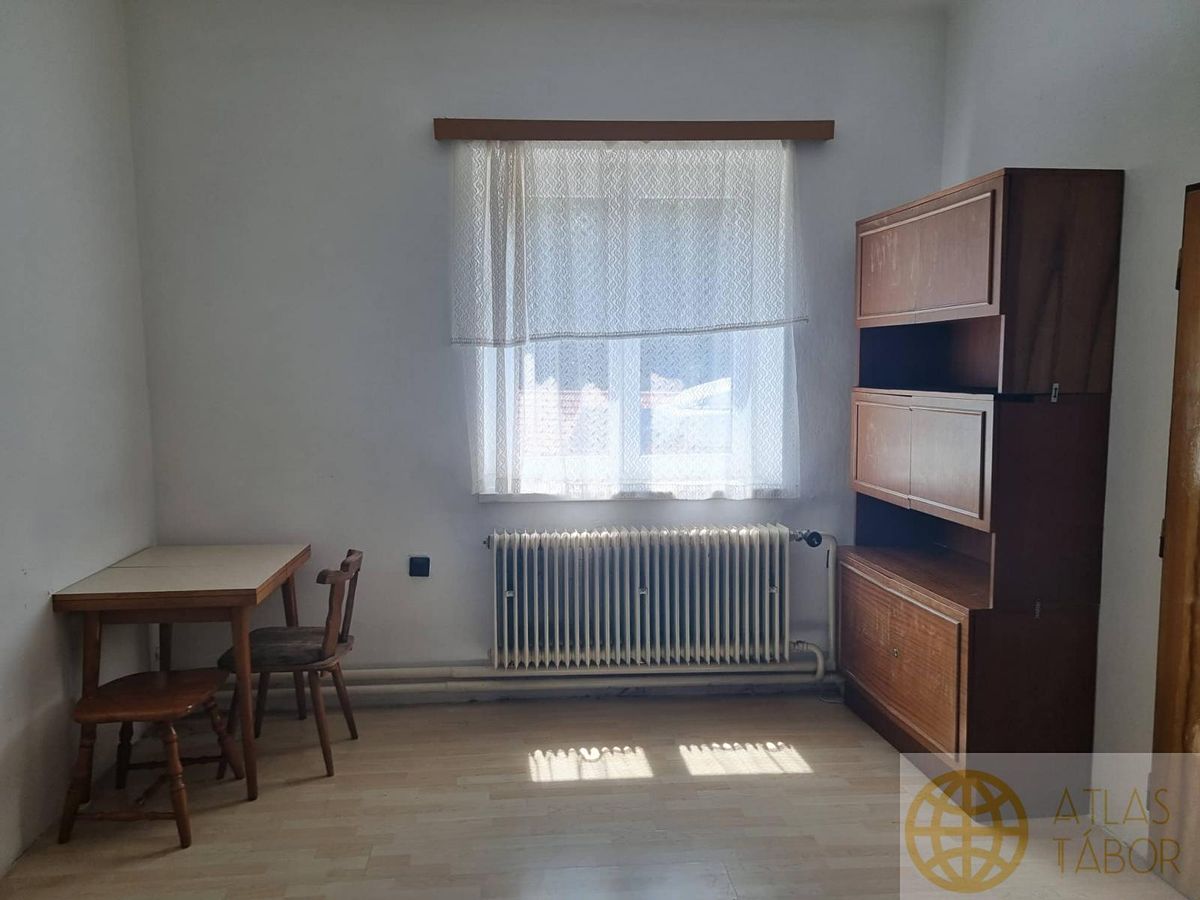 Pronájem rodinného domu 85 m², pozemek 380 m² – fotografie 5
