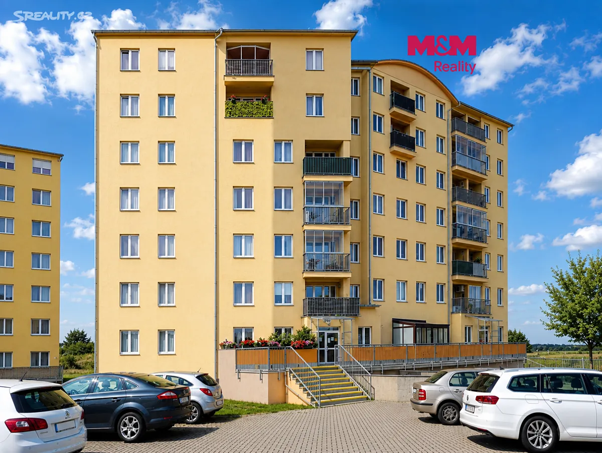 Prodej bytu 1+kk 41 m², Klecany