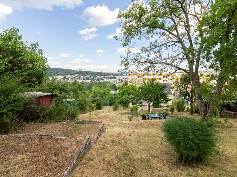 Prodej stavebního pozemku 1337 m², Brno – náhled fotky 1