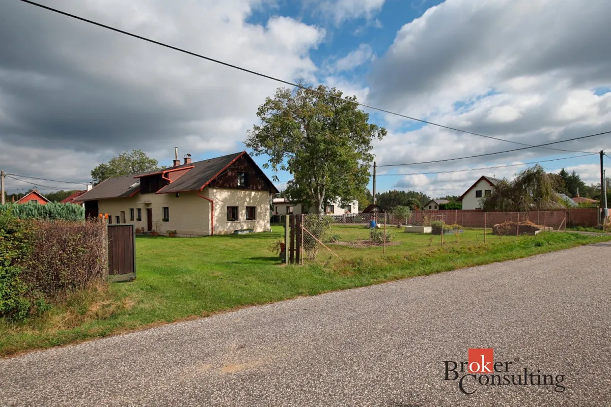 Prodej rodinného domu 158 m², pozemek 1356 m²