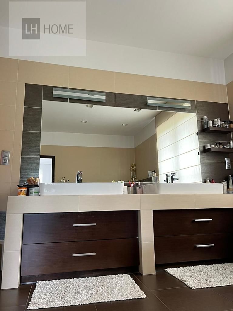Pronájem bytu 5+kk 285 m² – fotografie 5