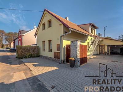 Prodej  rodinného domu 150 m², pozemek 719 m²