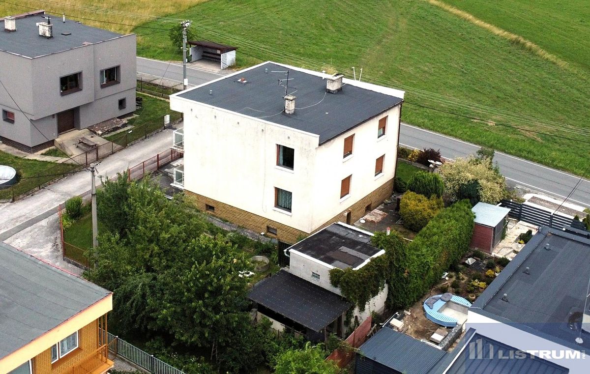 Prodej rodinného domu 320 m², pozemek 729 m² – fotografie 4