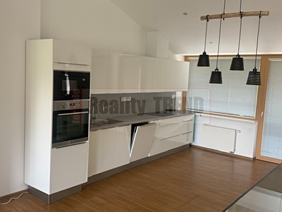 Pronájem bytu 4+kk 110 m²