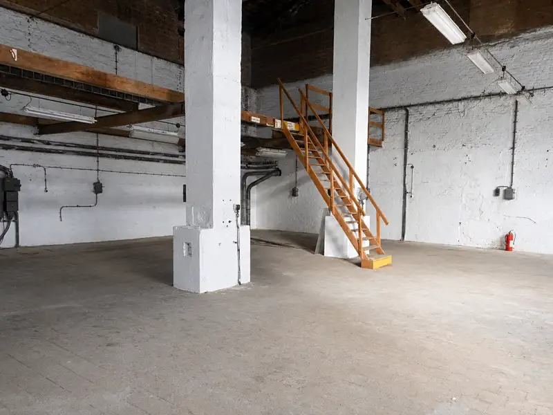 Pronájem skladového prostoru 396 m², Hospozín – náhled fotky 1
