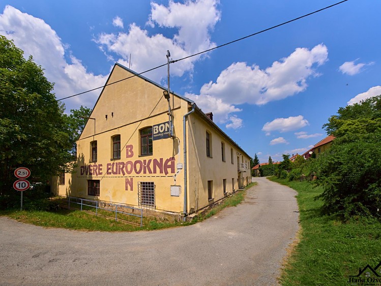 Prodej komerčního prostoru, 755 m² (6 z 23)