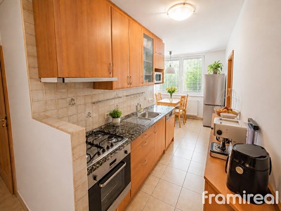 Prodej bytu 3+1, 76 m² (3 z 12)