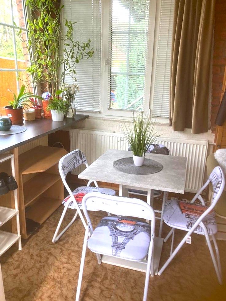 Pronájem bytu pokoje 36 m² – fotografie 3