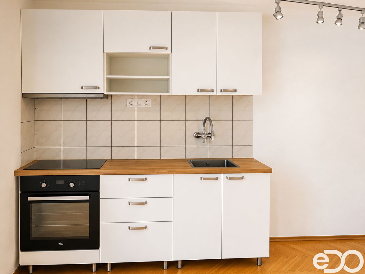 Pronájem bytu 1+1 51 m²