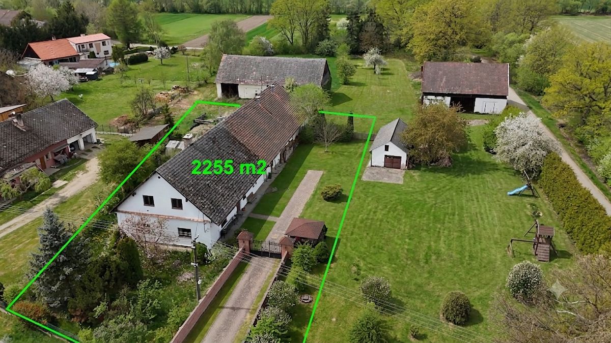 Prodej rodinného domu 129 m², pozemek 2255 m² – fotografie 2