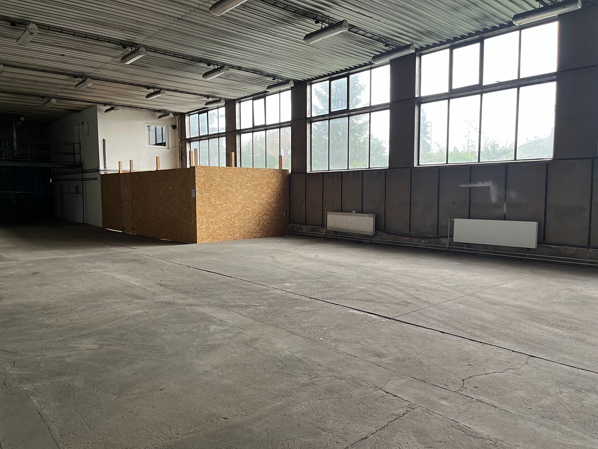 Pronájem výrobní haly, prostoru 440 m² – fotografie 3