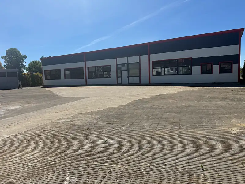 Pronájem skladového prostoru 519 m², Netín – náhled fotky 2