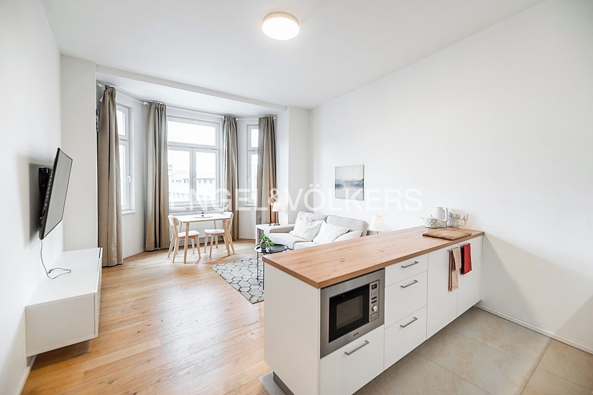 Pronájem bytu 2+kk 60 m² – fotografie 2