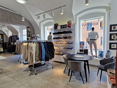 Pronájem obchodního prostoru 65 m²