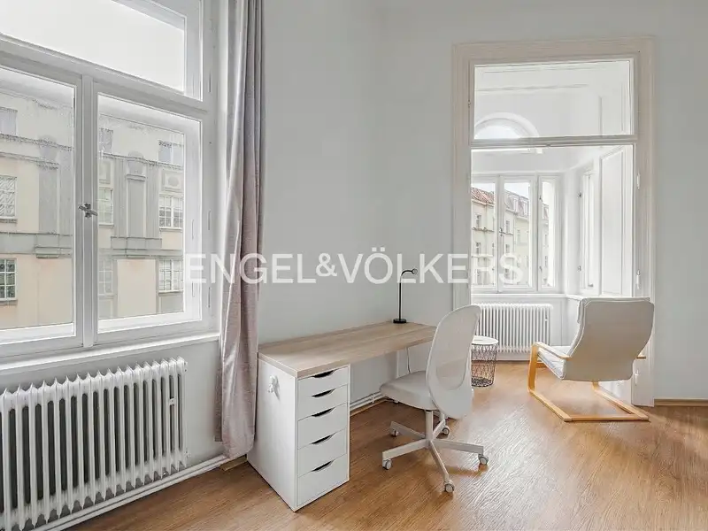 Prodej bytu 3+1 106 m², Praha – náhled fotky 3