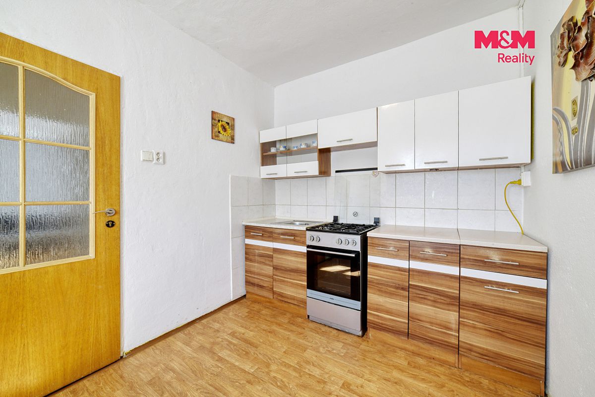 Prodej rodinného domu 74 m², pozemek 4009 m² – fotografie 3