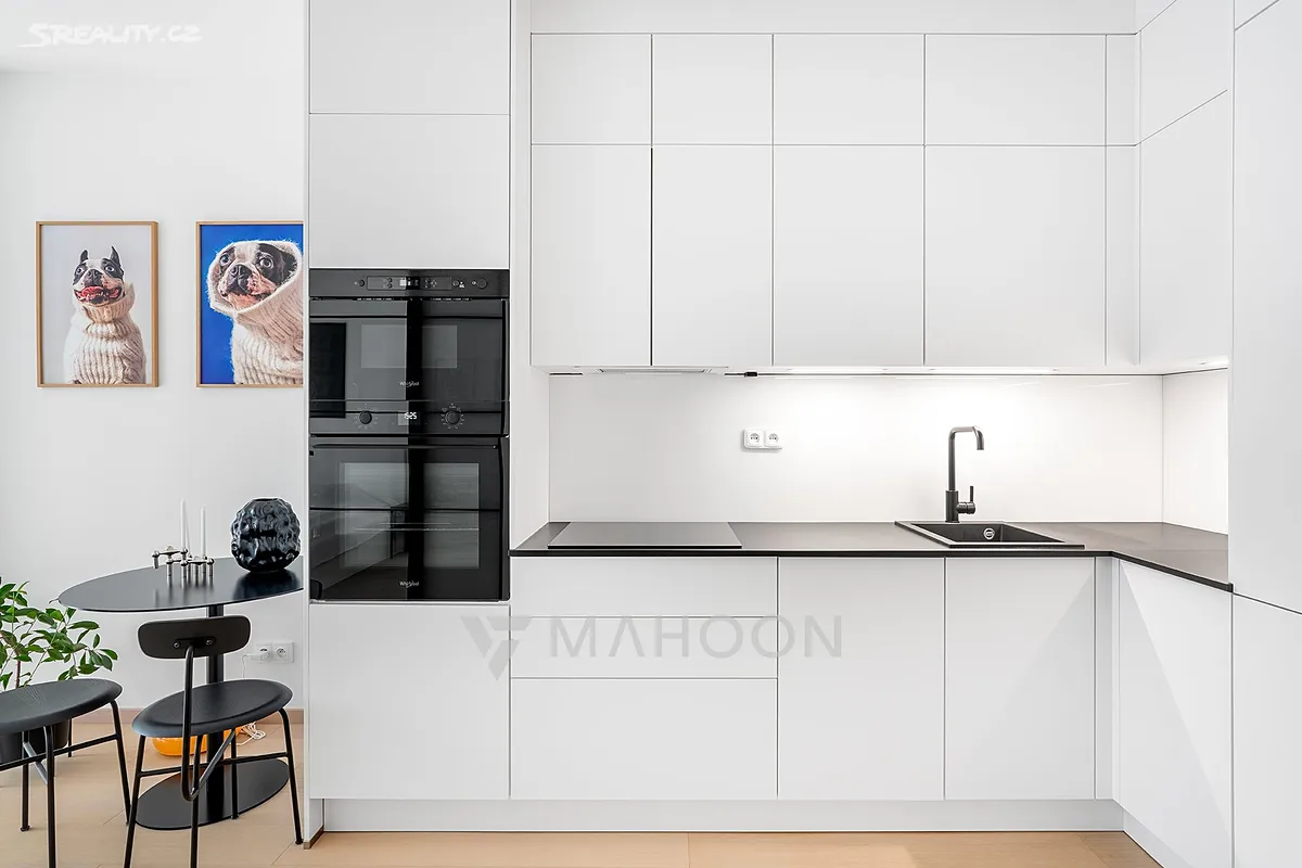 Pronájem bytu 2+kk 42 m², Praha