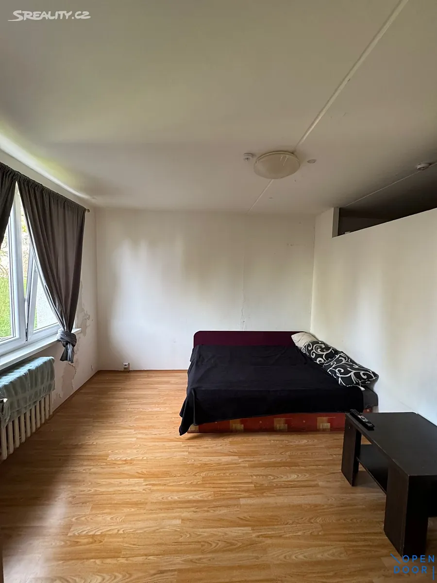Pronájem bytu 2+1 61 m² – pohled 5