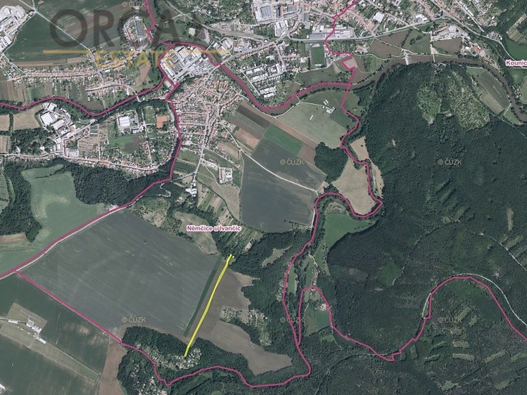 Prodej pozemku, 1 960 m² (2 z 5)