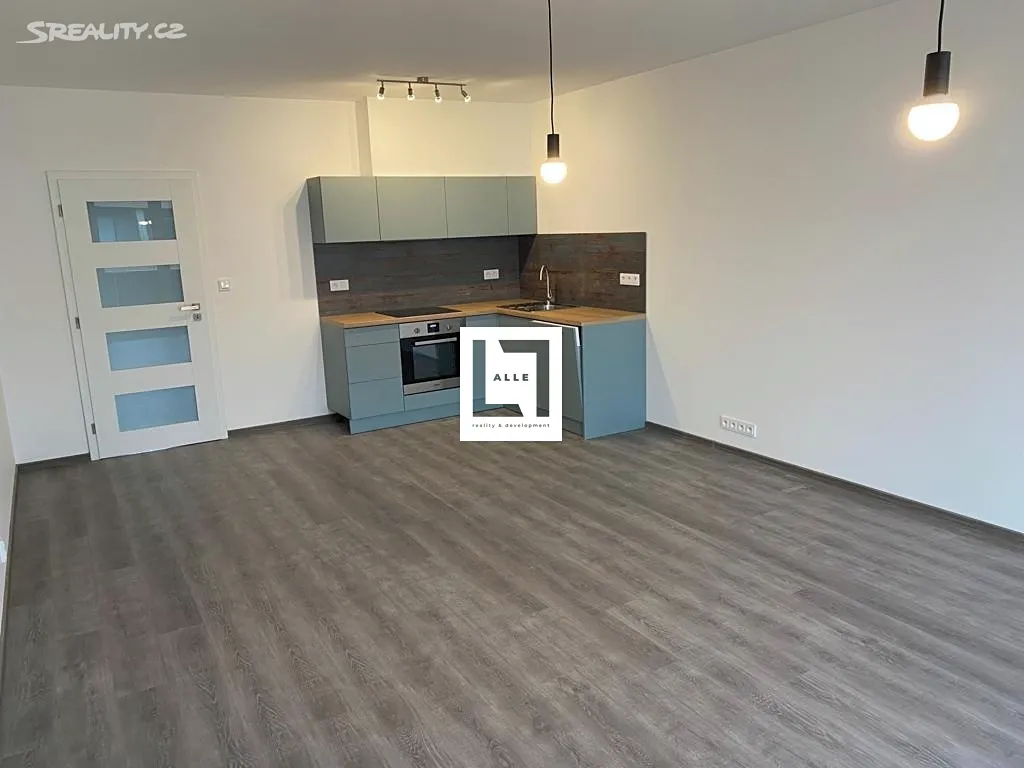 Pronájem bytu 3+kk 82 m² – pohled 4
