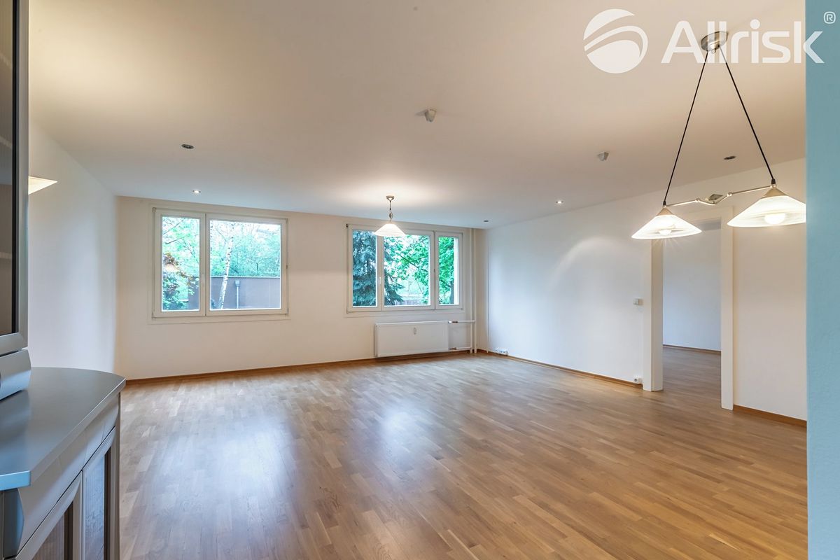 Prodej bytu 3+kk 87 m² (Jednopodlažní)