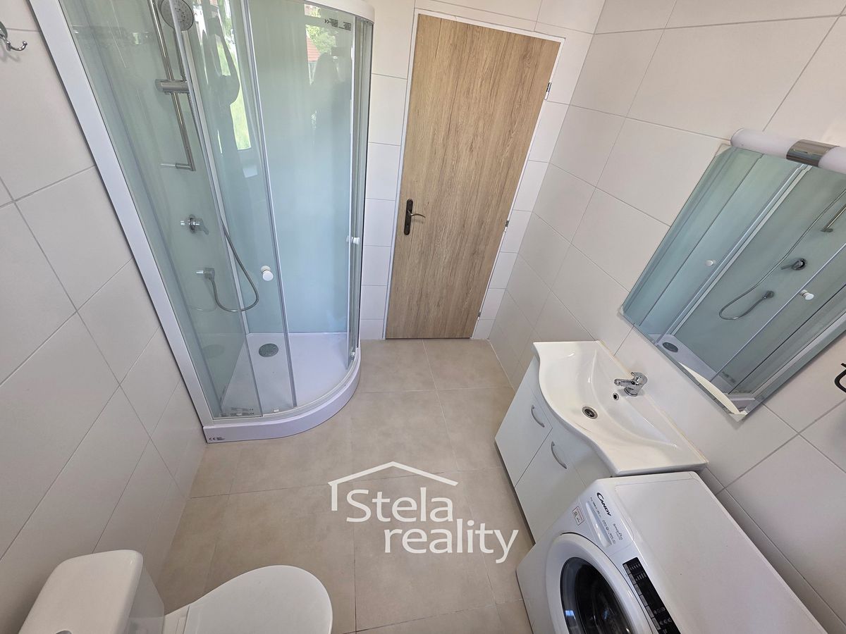Pronájem bytu 1+kk 45 m² – fotografie 2