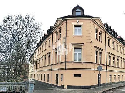 Pronájem kanceláře 454 m²
