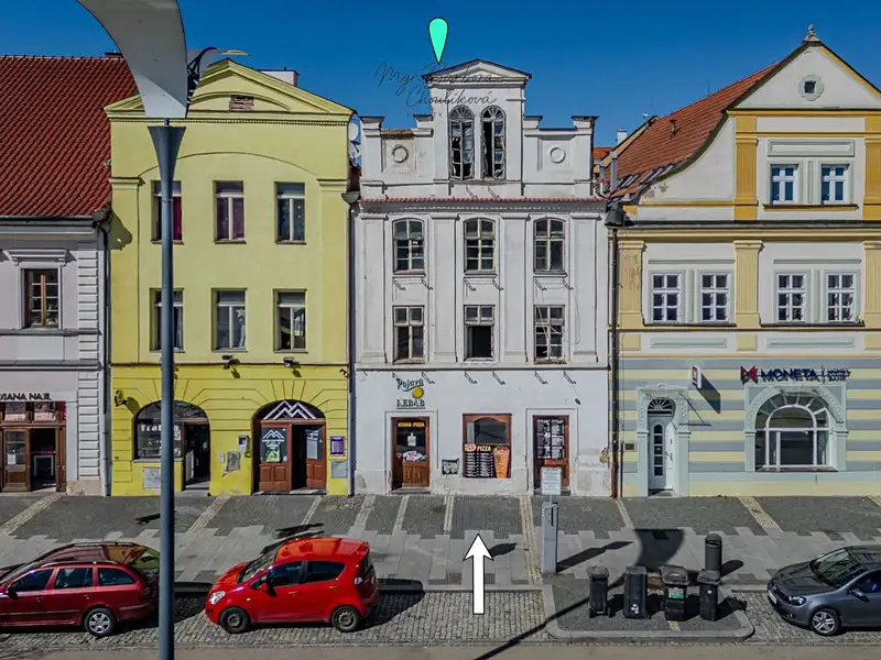 Prodej rodinného domu 352 m², pozemek 315 m², Stříbro – náhled fotky 1