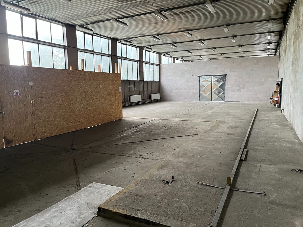 Pronájem výrobní haly, prostoru 440 m² – fotografie 2