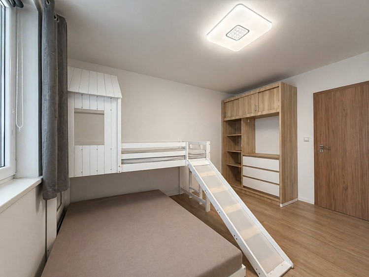 Будинок на продаж, 192 м² (5 з 35)