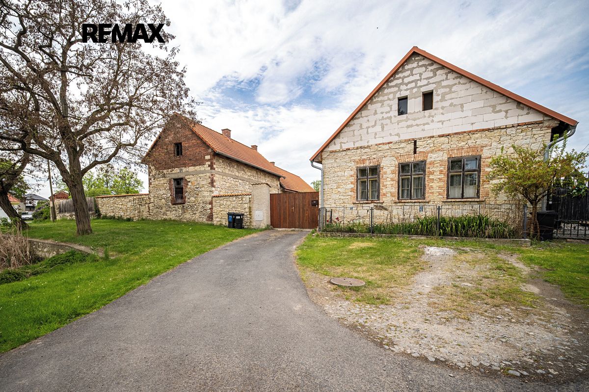 Prodej rodinného domu 141 m², pozemek 3294 m²