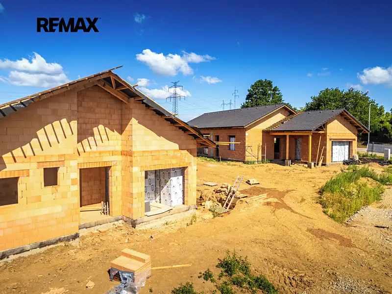 Prodej rodinného domu 170 m², pozemek 805 m², Cerhonice – náhled fotky 2