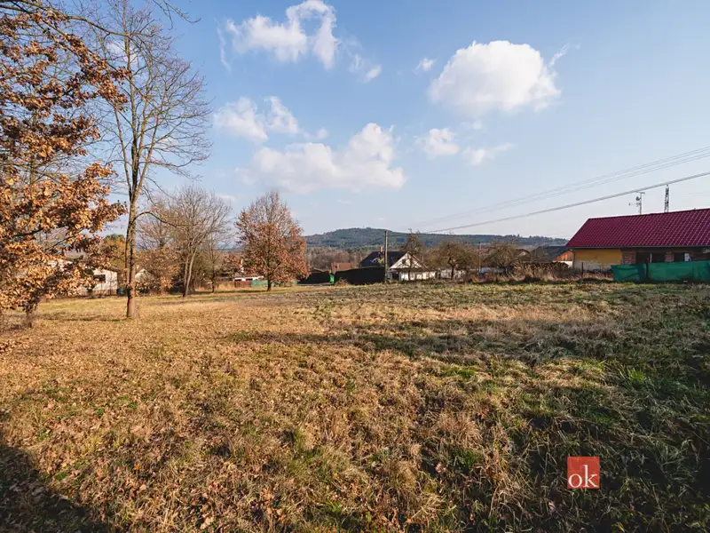 Prodej stavebního pozemku 800 m², Rokycany – náhled fotky 2