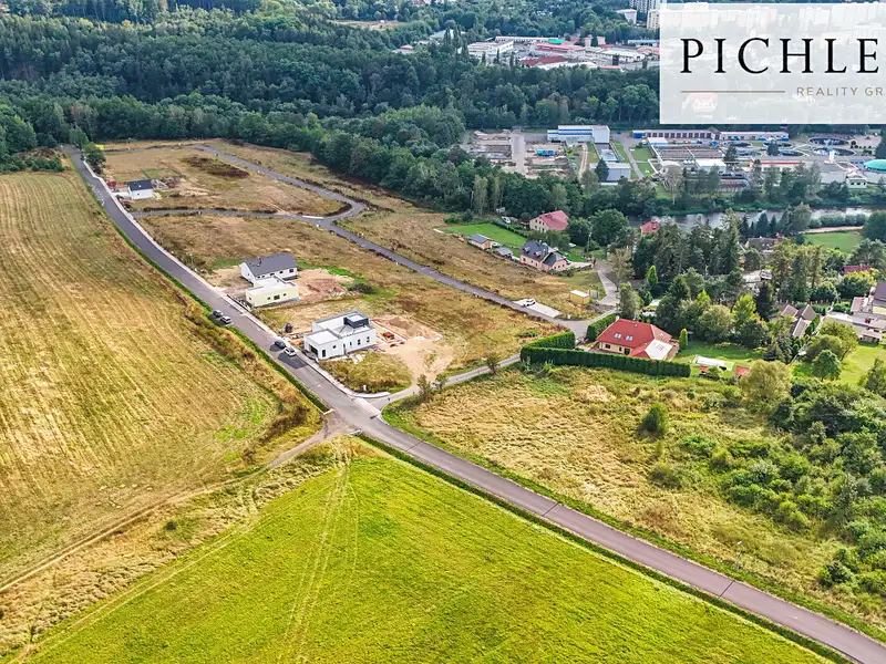 Prodej stavebního pozemku 811 m², Dalovice – náhled fotky 3
