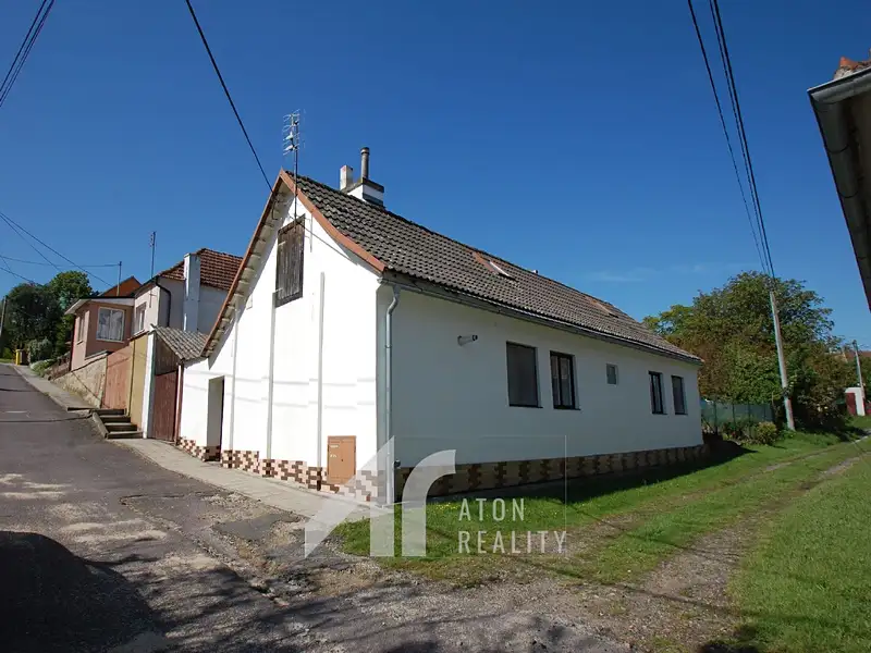 Prodej chalupy 100 m², pozemek 303 m², Kyjovice – náhled fotky 1