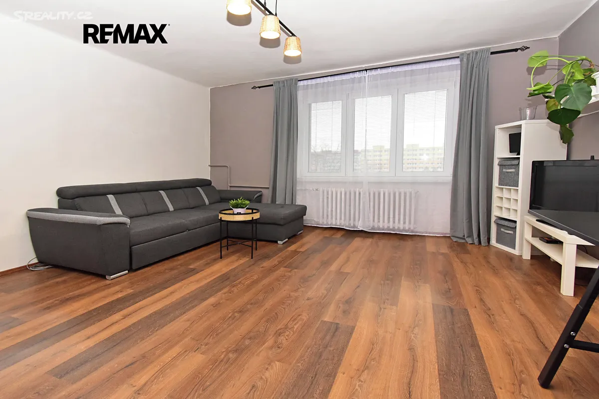 Pronájem bytu 2+1 55 m², Neratovice