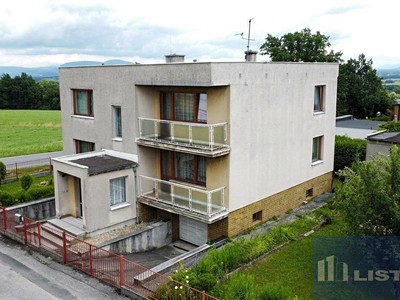 Prodej  rodinného domu 320 m², pozemek 729 m²