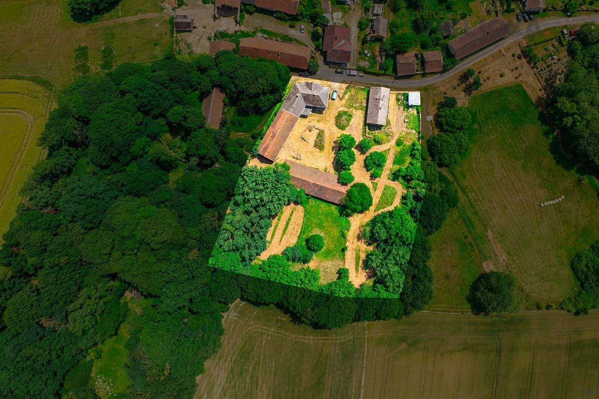 Prodej zemědělské usedlosti 850 m², pozemek 7749 m² – fotografie 3